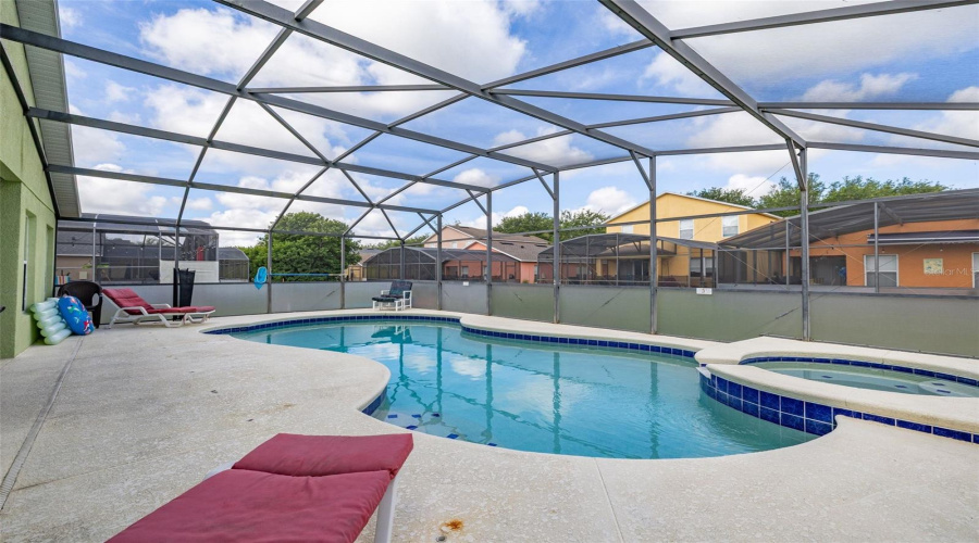 DAVENPORT, Florida 33896, 5 Bedrooms Bedrooms, ,3 BathroomsBathrooms,Residential,For Sale,SCRUB JAY,0,MFRS5150527