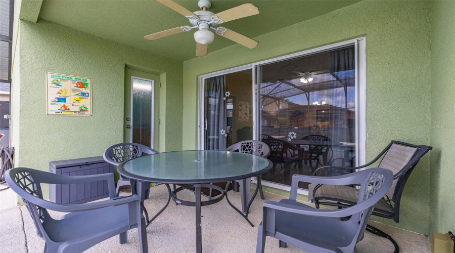DAVENPORT, Florida 33896, 5 Bedrooms Bedrooms, ,3 BathroomsBathrooms,Residential,For Sale,SCRUB JAY,0,MFRS5150527