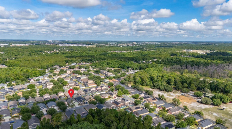 DAVENPORT, Florida 33896, 5 Bedrooms Bedrooms, ,3 BathroomsBathrooms,Residential,For Sale,SCRUB JAY,0,MFRS5150527