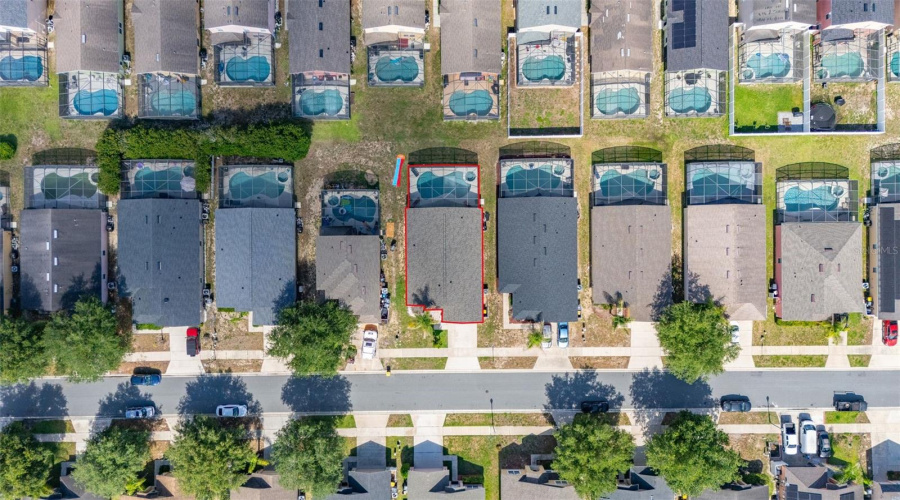 DAVENPORT, Florida 33896, 5 Bedrooms Bedrooms, ,3 BathroomsBathrooms,Residential,For Sale,SCRUB JAY,0,MFRS5150527