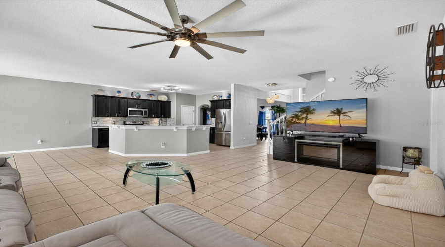 DAVENPORT, Florida 33837, 5 Bedrooms Bedrooms, ,3 BathroomsBathrooms,Residential,For Sale,SAND HILL POINT,0,MFRO6411388