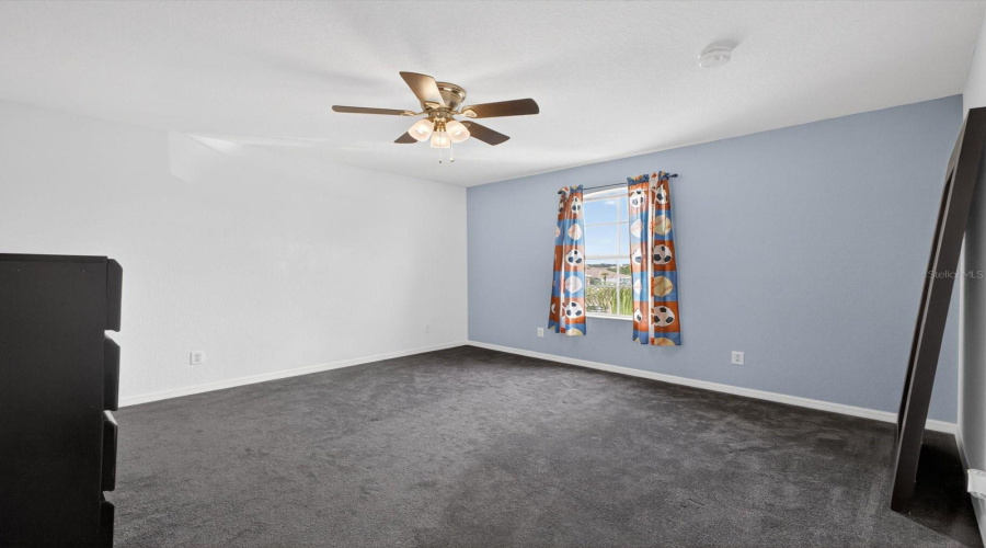 DAVENPORT, Florida 33837, 5 Bedrooms Bedrooms, ,3 BathroomsBathrooms,Residential,For Sale,SAND HILL POINT,0,MFRO6411388