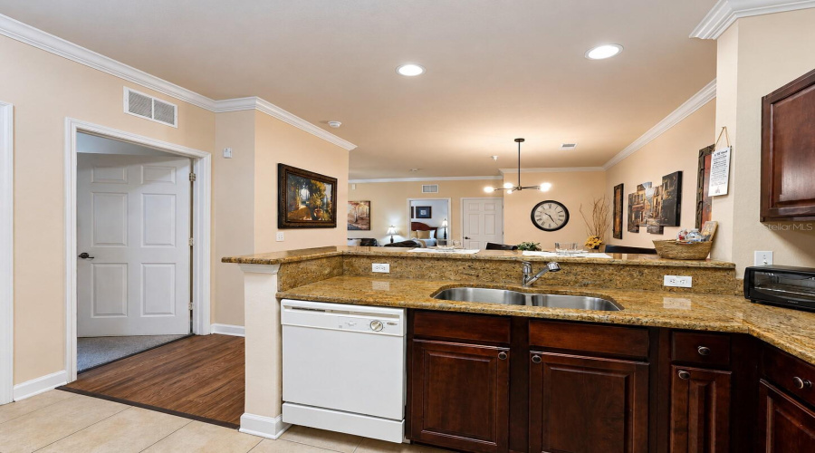 DAVENPORT, Florida 33896, 2 Bedrooms Bedrooms, ,2 BathroomsBathrooms,Residential,For Sale,TUSCANY,0,MFRTB8513942