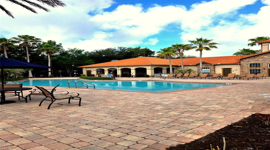 DAVENPORT, Florida 33896, 2 Bedrooms Bedrooms, ,2 BathroomsBathrooms,Residential,For Sale,TUSCANY,0,MFRTB8513942