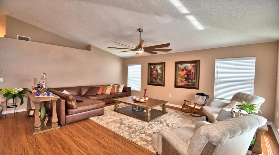 DAVENPORT, Florida 33837, 3 Bedrooms Bedrooms, ,2 BathroomsBathrooms,Residential,For Sale,SIERRA,0,MFRP4938834