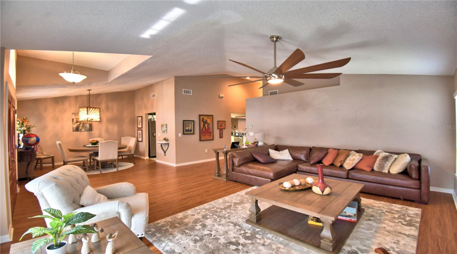 DAVENPORT, Florida 33837, 3 Bedrooms Bedrooms, ,2 BathroomsBathrooms,Residential,For Sale,SIERRA,0,MFRP4938834