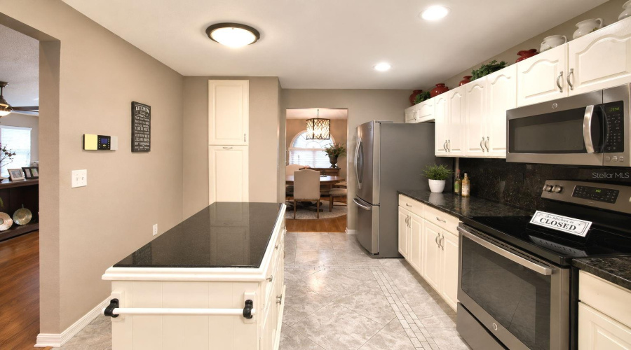 DAVENPORT, Florida 33837, 3 Bedrooms Bedrooms, ,2 BathroomsBathrooms,Residential,For Sale,SIERRA,0,MFRP4938834