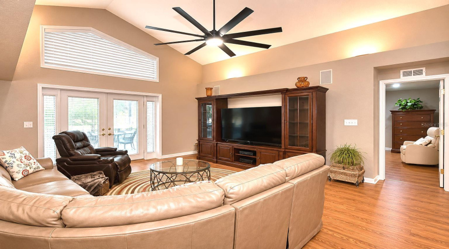DAVENPORT, Florida 33837, 3 Bedrooms Bedrooms, ,2 BathroomsBathrooms,Residential,For Sale,SIERRA,0,MFRP4938834