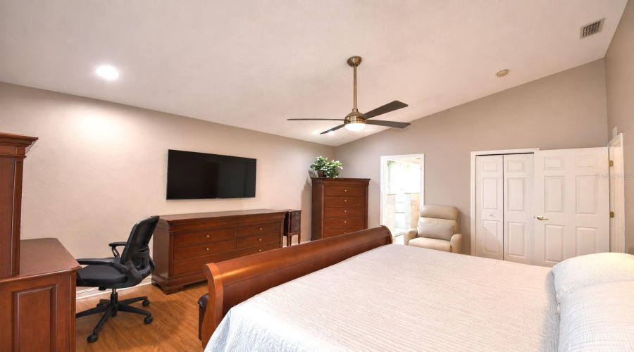 DAVENPORT, Florida 33837, 3 Bedrooms Bedrooms, ,2 BathroomsBathrooms,Residential,For Sale,SIERRA,0,MFRP4938834