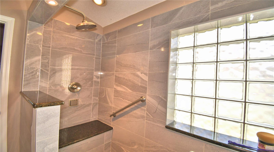 DAVENPORT, Florida 33837, 3 Bedrooms Bedrooms, ,2 BathroomsBathrooms,Residential,For Sale,SIERRA,0,MFRP4938834