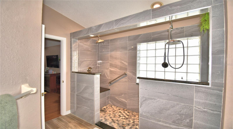 DAVENPORT, Florida 33837, 3 Bedrooms Bedrooms, ,2 BathroomsBathrooms,Residential,For Sale,SIERRA,0,MFRP4938834