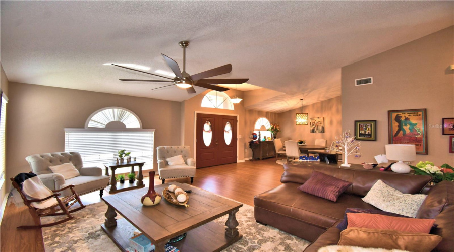 DAVENPORT, Florida 33837, 3 Bedrooms Bedrooms, ,2 BathroomsBathrooms,Residential,For Sale,SIERRA,0,MFRP4938834