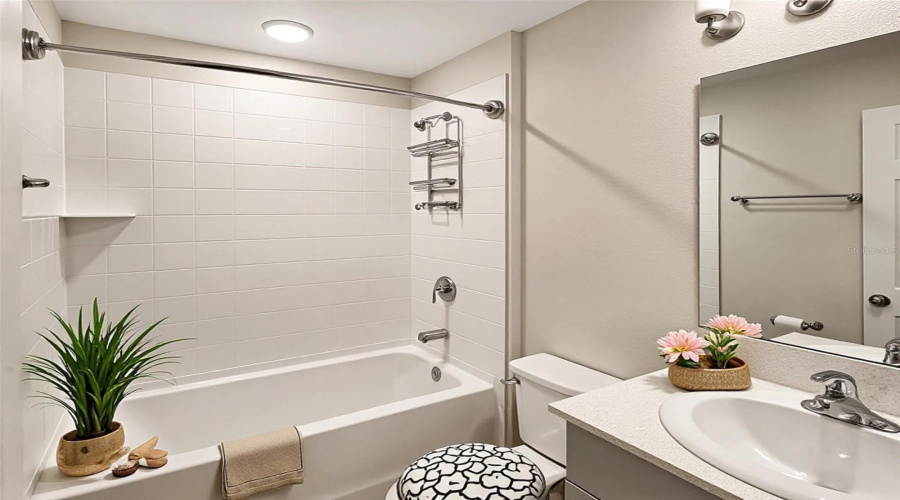 DAVENPORT, Florida 33837, 4 Bedrooms Bedrooms, ,2 BathroomsBathrooms,Residential,For Sale,CANYON OAK,0,MFRS5150404