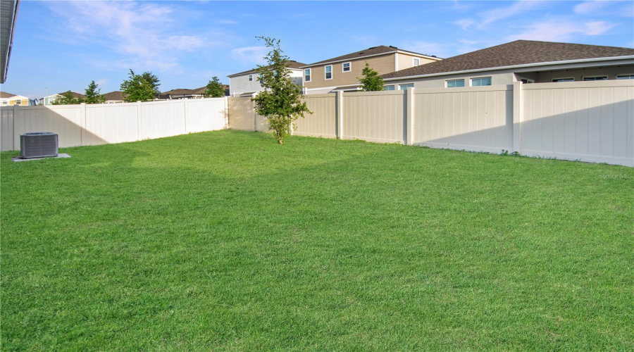 DAVENPORT, Florida 33837, 4 Bedrooms Bedrooms, ,2 BathroomsBathrooms,Residential,For Sale,CANYON OAK,0,MFRS5150404