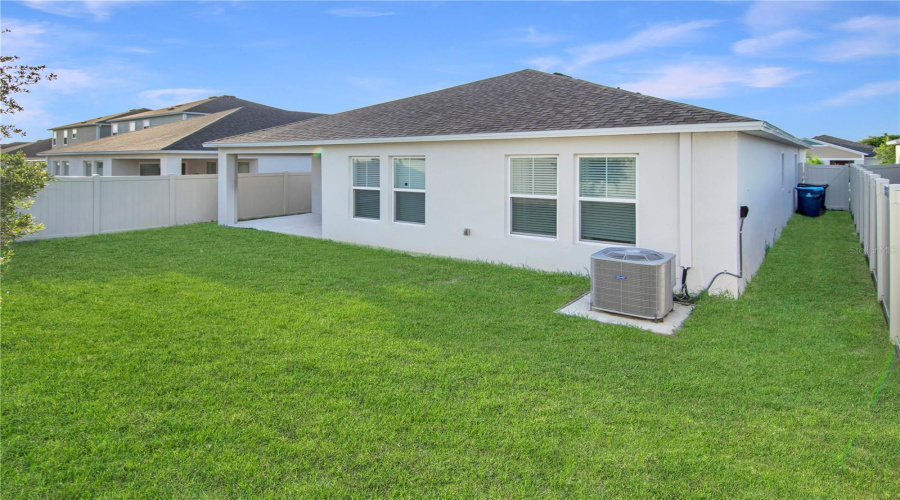 DAVENPORT, Florida 33837, 4 Bedrooms Bedrooms, ,2 BathroomsBathrooms,Residential,For Sale,CANYON OAK,0,MFRS5150404