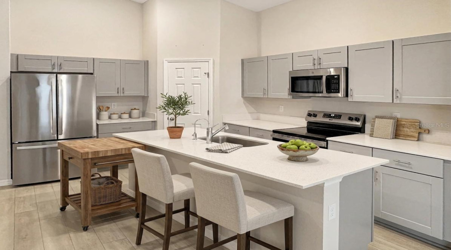 DAVENPORT, Florida 33837, 4 Bedrooms Bedrooms, ,2 BathroomsBathrooms,Residential,For Sale,CANYON OAK,0,MFRS5150404
