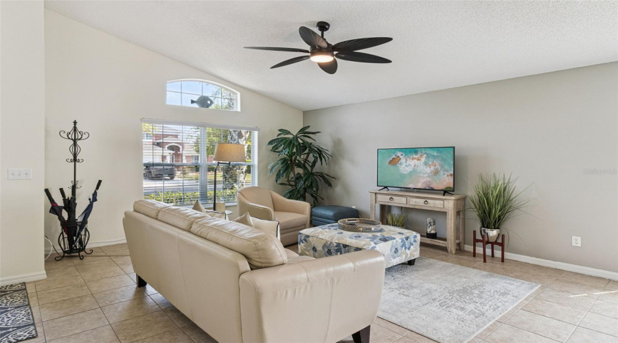 KISSIMMEE, Florida 34746, 4 Bedrooms Bedrooms, ,3 BathroomsBathrooms,Residential,For Sale,MADIERA BEACH,0,MFRS5146755