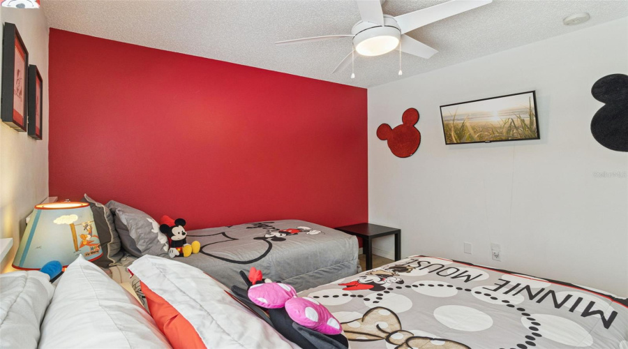 KISSIMMEE, Florida 34746, 4 Bedrooms Bedrooms, ,3 BathroomsBathrooms,Residential,For Sale,MADIERA BEACH,0,MFRS5146755