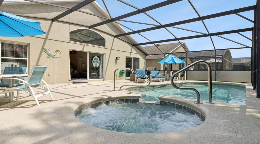 KISSIMMEE, Florida 34746, 4 Bedrooms Bedrooms, ,3 BathroomsBathrooms,Residential,For Sale,MADIERA BEACH,0,MFRS5146755