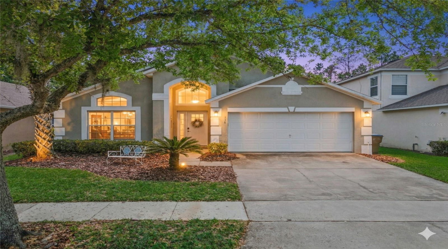 KISSIMMEE, Florida 34746, 4 Bedrooms Bedrooms, ,3 BathroomsBathrooms,Residential,For Sale,MADIERA BEACH,0,MFRS5146755