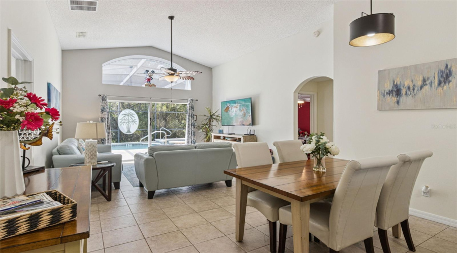 KISSIMMEE, Florida 34746, 4 Bedrooms Bedrooms, ,3 BathroomsBathrooms,Residential,For Sale,MADIERA BEACH,0,MFRS5146755