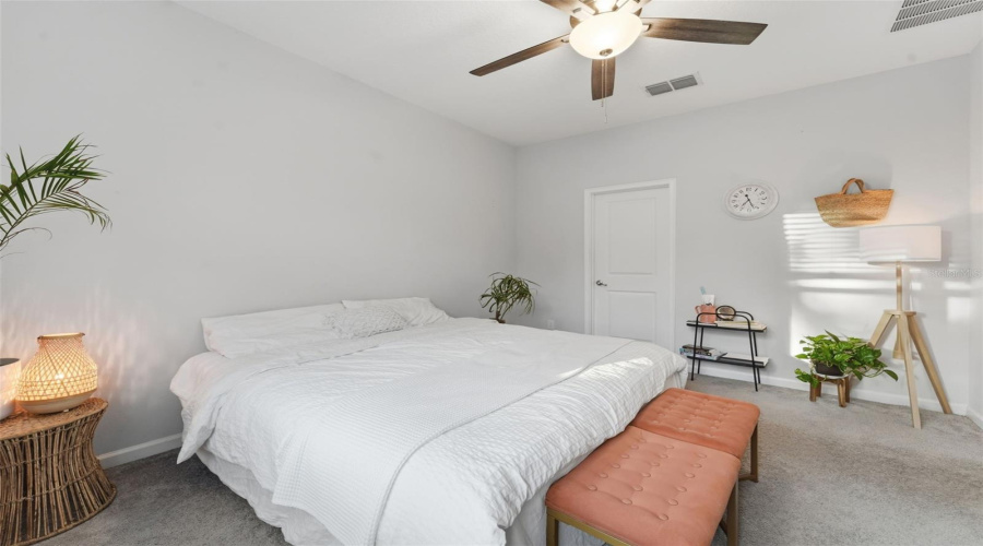 DAVENPORT, Florida 33837, 3 Bedrooms Bedrooms, ,2 BathroomsBathrooms,Residential,For Sale,HENDON,0,MFRO6412360