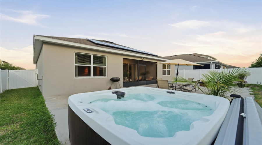 DAVENPORT, Florida 33837, 3 Bedrooms Bedrooms, ,2 BathroomsBathrooms,Residential,For Sale,HENDON,0,MFRO6412360
