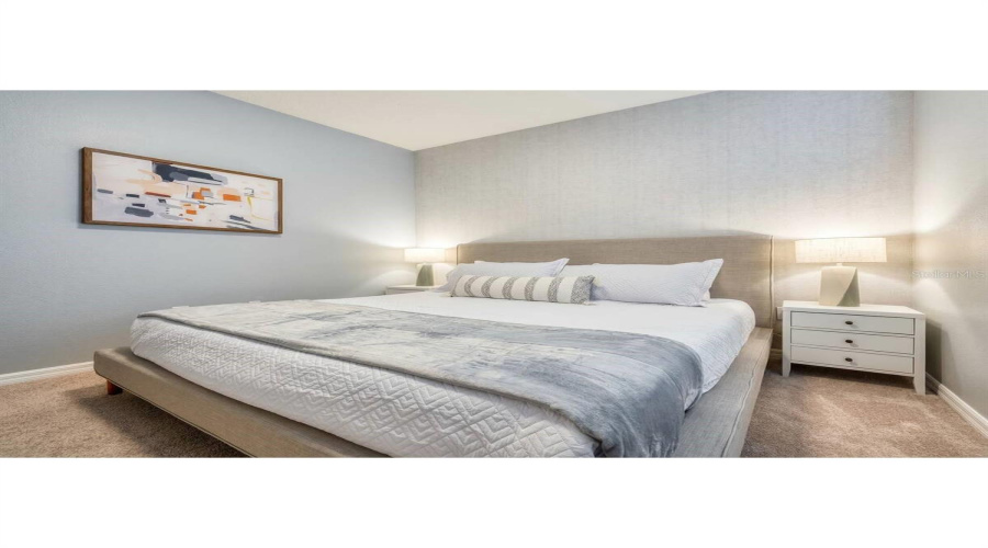 DAVENPORT, Florida 33897, 5 Bedrooms Bedrooms, ,4 BathroomsBathrooms,Residential,For Sale,PARADISE,0,MFRO6410922