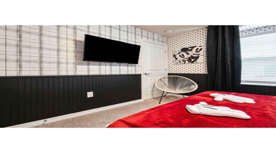 DAVENPORT, Florida 33897, 5 Bedrooms Bedrooms, ,4 BathroomsBathrooms,Residential,For Sale,PARADISE,0,MFRO6410922
