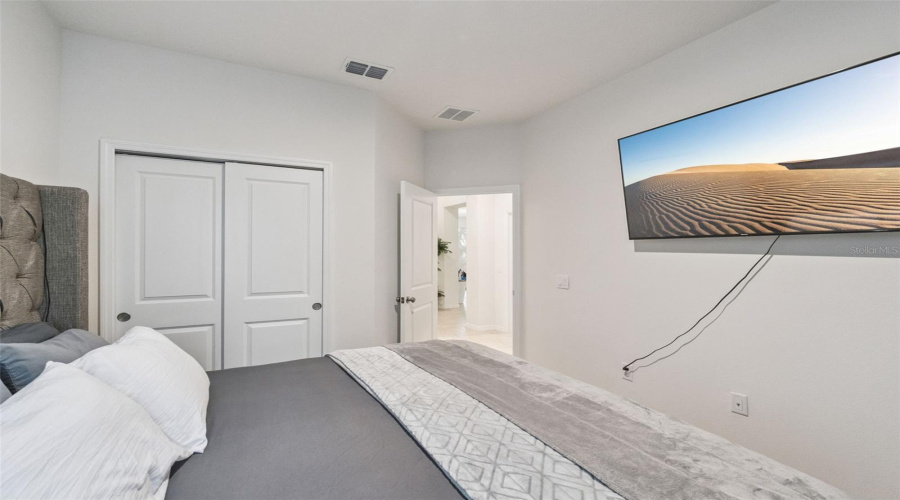 KISSIMMEE, Florida 34746, 4 Bedrooms Bedrooms, ,2 BathroomsBathrooms,Residential,For Sale,CARRICK BEND,0,MFRO6412400