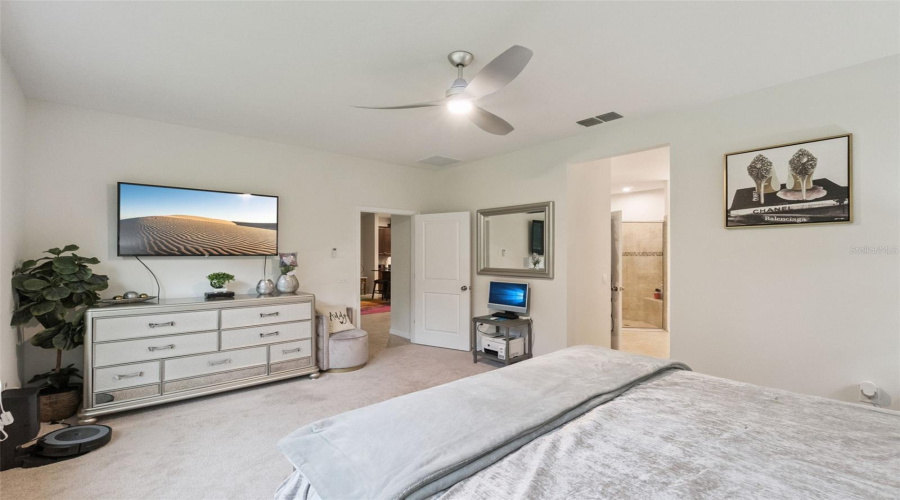 KISSIMMEE, Florida 34746, 4 Bedrooms Bedrooms, ,2 BathroomsBathrooms,Residential,For Sale,CARRICK BEND,0,MFRO6412400