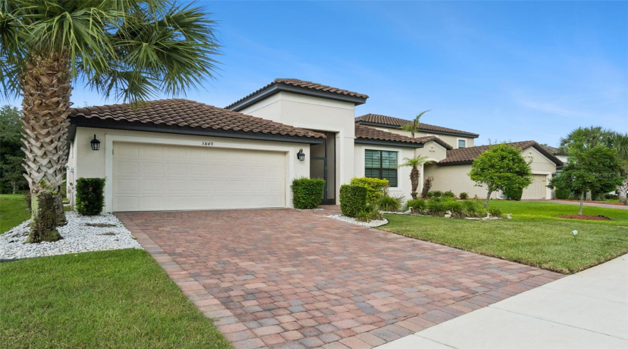 KISSIMMEE, Florida 34746, 4 Bedrooms Bedrooms, ,2 BathroomsBathrooms,Residential,For Sale,CARRICK BEND,0,MFRO6412400