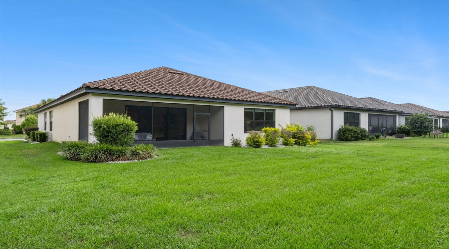 KISSIMMEE, Florida 34746, 4 Bedrooms Bedrooms, ,2 BathroomsBathrooms,Residential,For Sale,CARRICK BEND,0,MFRO6412400