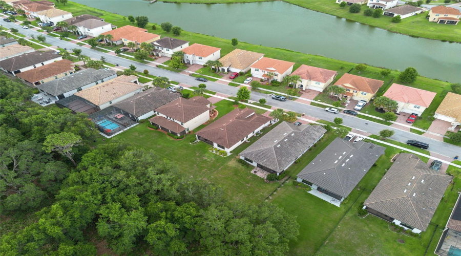 KISSIMMEE, Florida 34746, 4 Bedrooms Bedrooms, ,2 BathroomsBathrooms,Residential,For Sale,CARRICK BEND,0,MFRO6412400