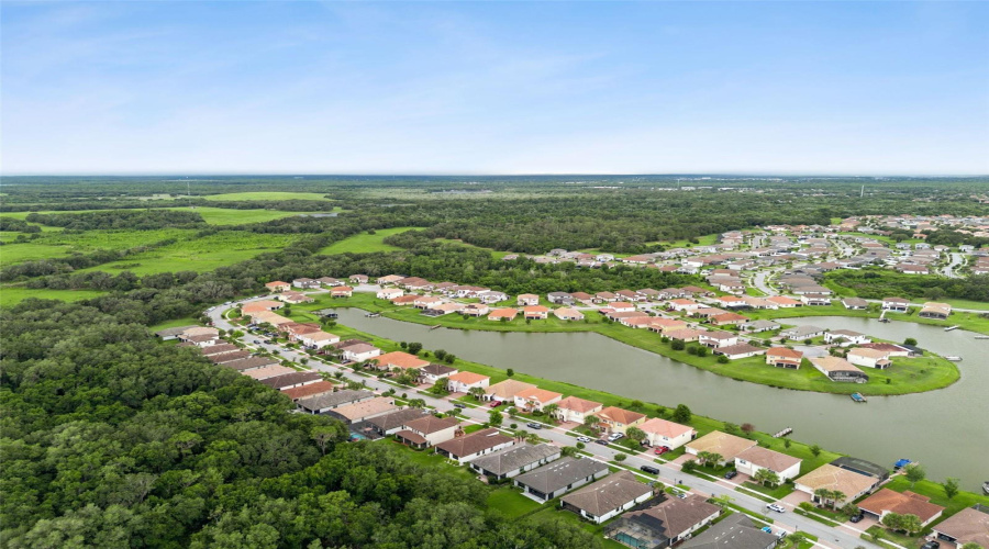 KISSIMMEE, Florida 34746, 4 Bedrooms Bedrooms, ,2 BathroomsBathrooms,Residential,For Sale,CARRICK BEND,0,MFRO6412400