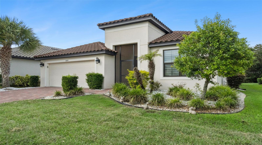 KISSIMMEE, Florida 34746, 4 Bedrooms Bedrooms, ,2 BathroomsBathrooms,Residential,For Sale,CARRICK BEND,0,MFRO6412400