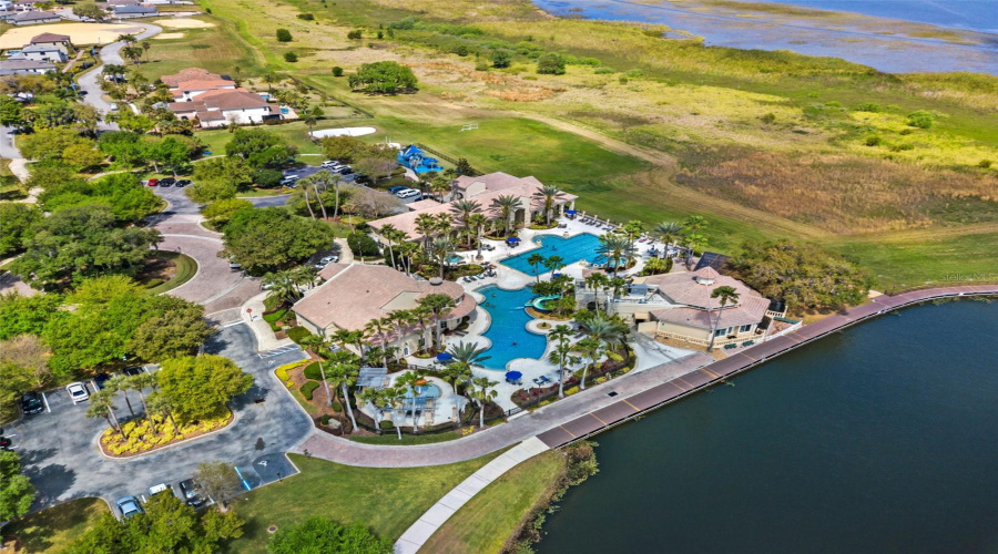 KISSIMMEE, Florida 34746, 4 Bedrooms Bedrooms, ,2 BathroomsBathrooms,Residential,For Sale,CARRICK BEND,0,MFRO6412400