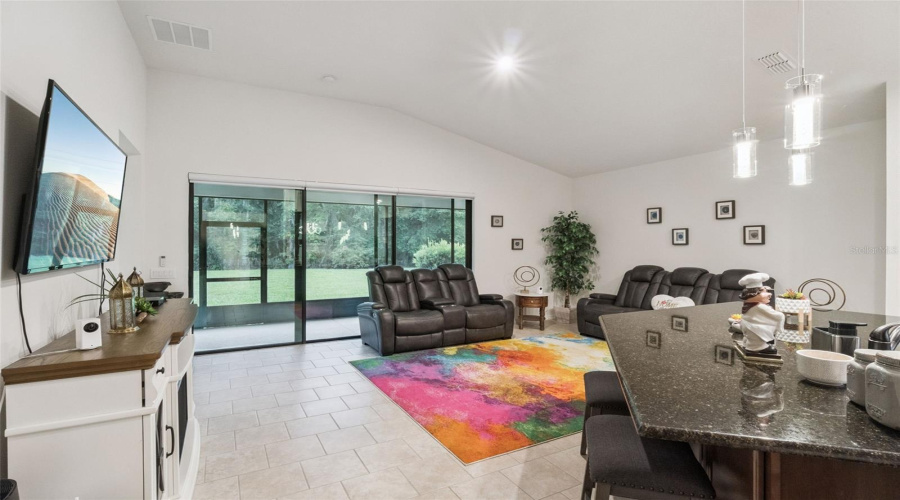 KISSIMMEE, Florida 34746, 4 Bedrooms Bedrooms, ,2 BathroomsBathrooms,Residential,For Sale,CARRICK BEND,0,MFRO6412400