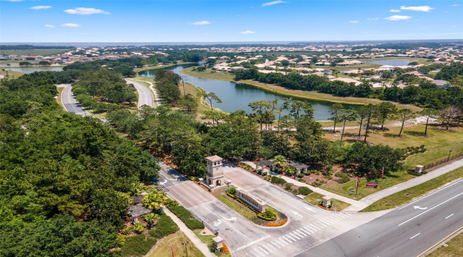 KISSIMMEE, Florida 34746, 4 Bedrooms Bedrooms, ,2 BathroomsBathrooms,Residential,For Sale,CARRICK BEND,0,MFRO6412400