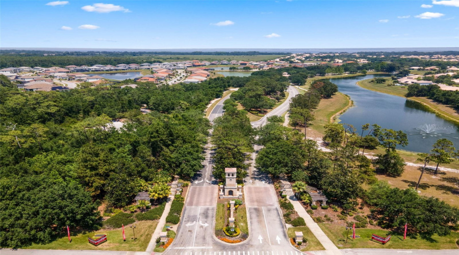 KISSIMMEE, Florida 34746, 4 Bedrooms Bedrooms, ,2 BathroomsBathrooms,Residential,For Sale,CARRICK BEND,0,MFRO6412400