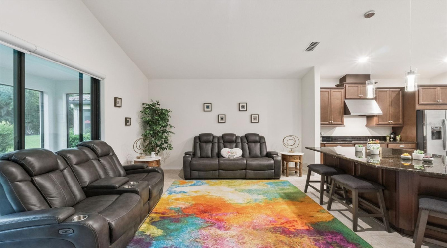KISSIMMEE, Florida 34746, 4 Bedrooms Bedrooms, ,2 BathroomsBathrooms,Residential,For Sale,CARRICK BEND,0,MFRO6412400