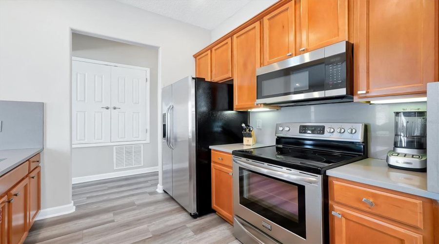 REUNION, Florida 34747, 4 Bedrooms Bedrooms, ,2 BathroomsBathrooms,Residential,For Sale,LINKSIDE,0,MFRO6411739