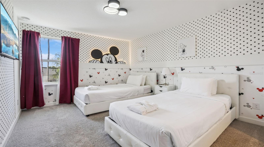 KISSIMMEE, Florida 34747, 4 Bedrooms Bedrooms, ,4 BathroomsBathrooms,Residential,For Sale,FORMOSA VALLEY,0,MFRO6397667