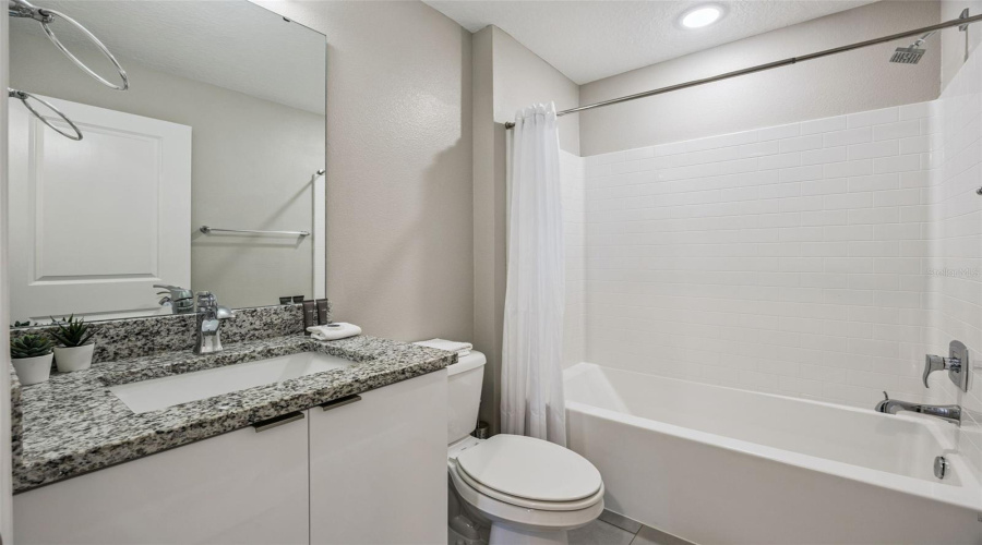 KISSIMMEE, Florida 34747, 4 Bedrooms Bedrooms, ,4 BathroomsBathrooms,Residential,For Sale,FORMOSA VALLEY,0,MFRO6397667