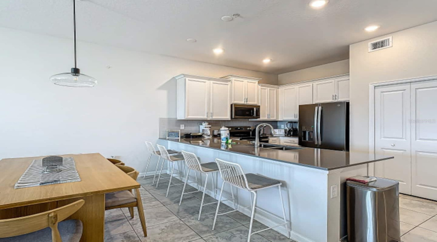 DAVENPORT, Florida 33896, 2 Bedrooms Bedrooms, ,2 BathroomsBathrooms,Residential,For Sale,CHALLENGE,0,MFRO6327859