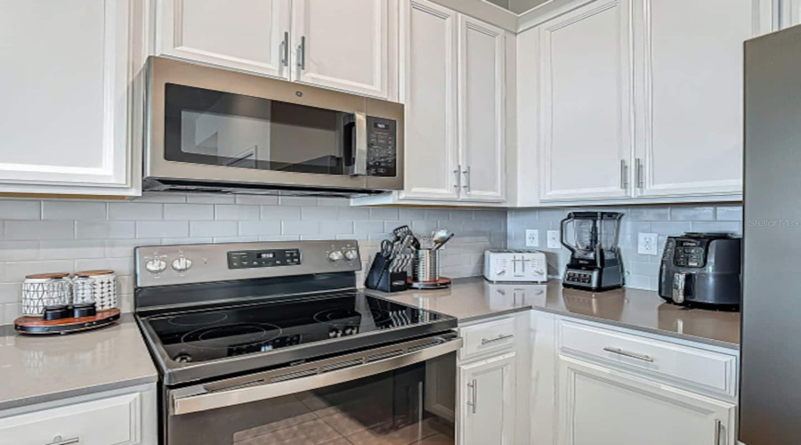 DAVENPORT, Florida 33896, 2 Bedrooms Bedrooms, ,2 BathroomsBathrooms,Residential,For Sale,CHALLENGE,0,MFRO6327859