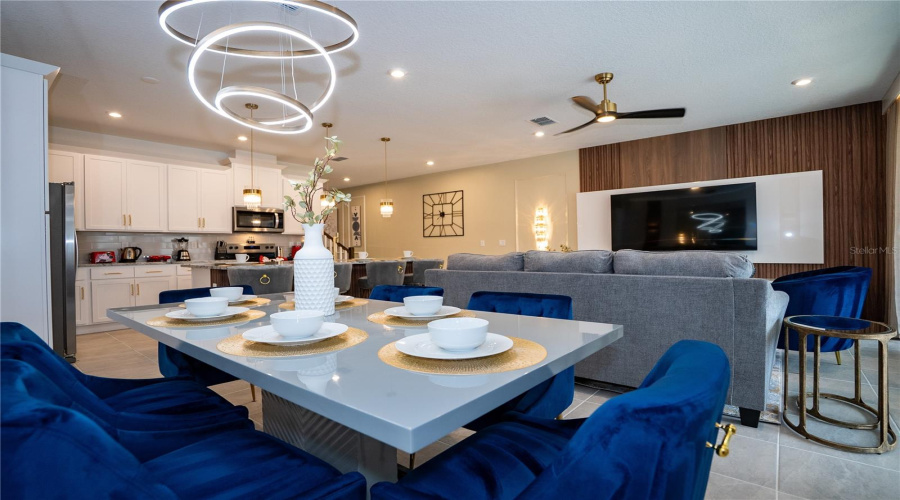 KISSIMMEE, Florida 34747, 5 Bedrooms Bedrooms, ,4 BathroomsBathrooms,Residential,For Sale,DISTANT SUN,0,MFRO6412480