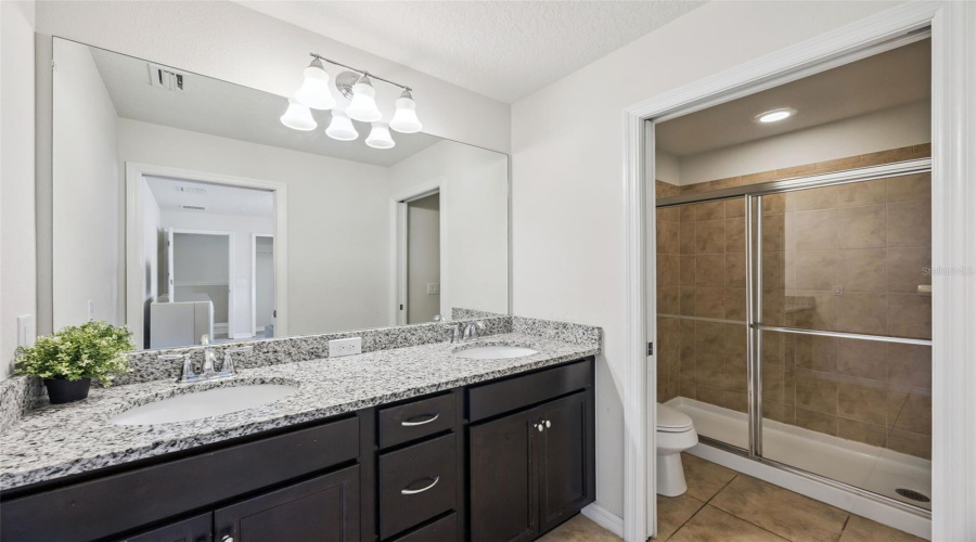 KISSIMMEE, Florida 34747, 8 Bedrooms Bedrooms, ,6 BathroomsBathrooms,Residential,For Sale,QIN,0,MFRO6405993