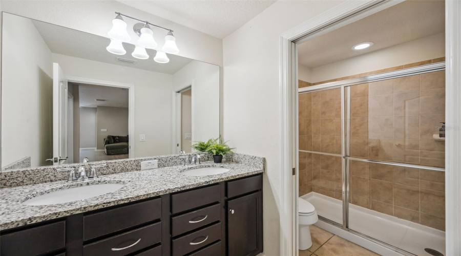 KISSIMMEE, Florida 34747, 8 Bedrooms Bedrooms, ,6 BathroomsBathrooms,Residential,For Sale,QIN,0,MFRO6405993