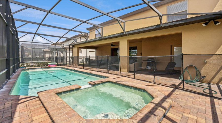 KISSIMMEE, Florida 34747, 8 Bedrooms Bedrooms, ,6 BathroomsBathrooms,Residential,For Sale,QIN,0,MFRO6405993